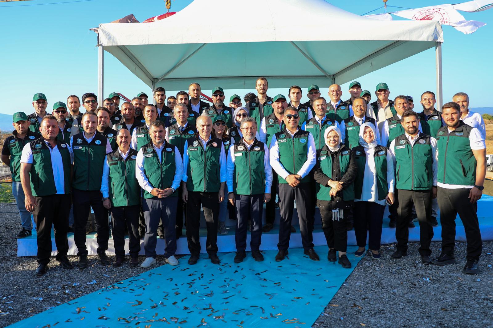 1,3 MİLYARLIK DEV TESİSİN TEMELİ ATILDI!