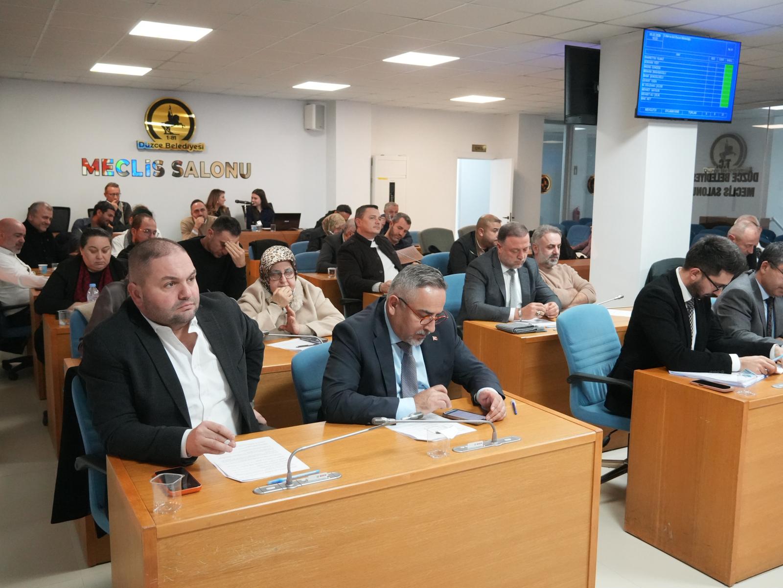 42 GÜNDEM MADDESİ KARARA BAĞLANDI!