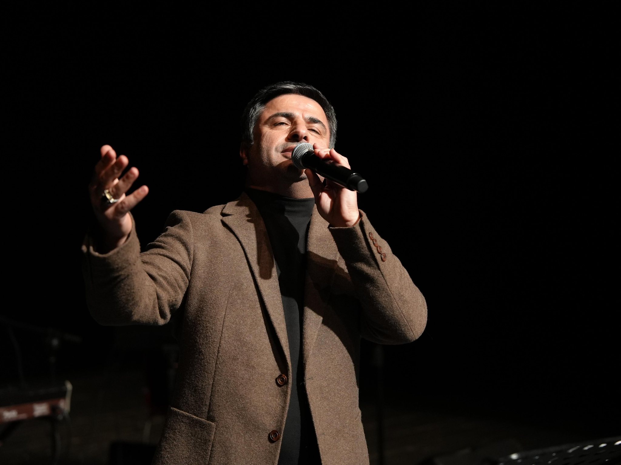 SEDAT UÇAN KONSERİ İLGİYLE İZLENDİ!