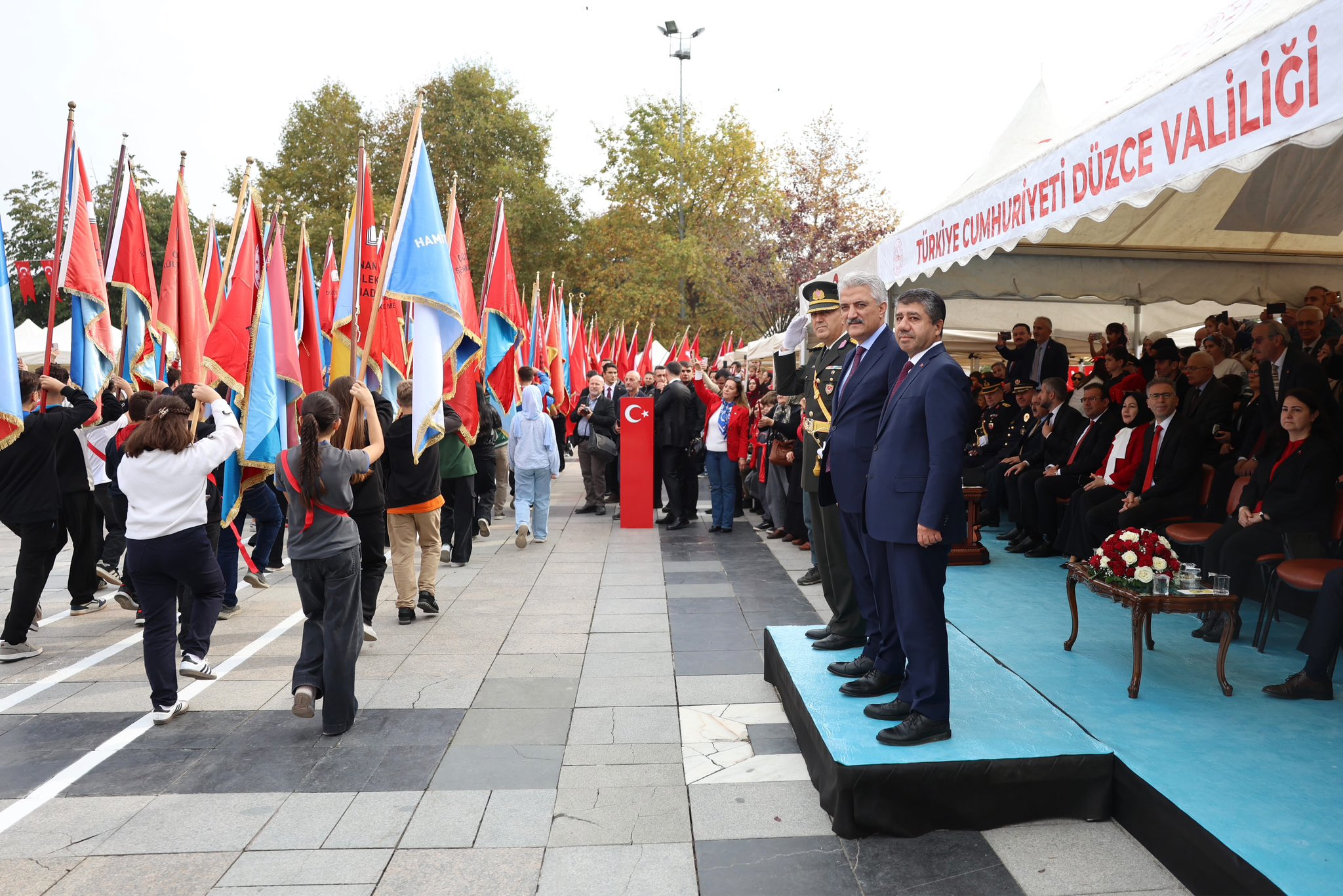 DÜZCE’DE 29 EKİM COŞKUYLA KUTLANDI!